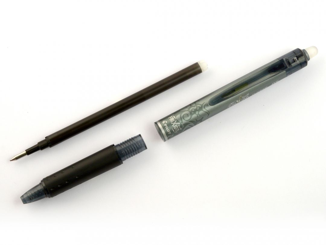 PILOT FRIXION CLICK ROSU 0.7 - 3