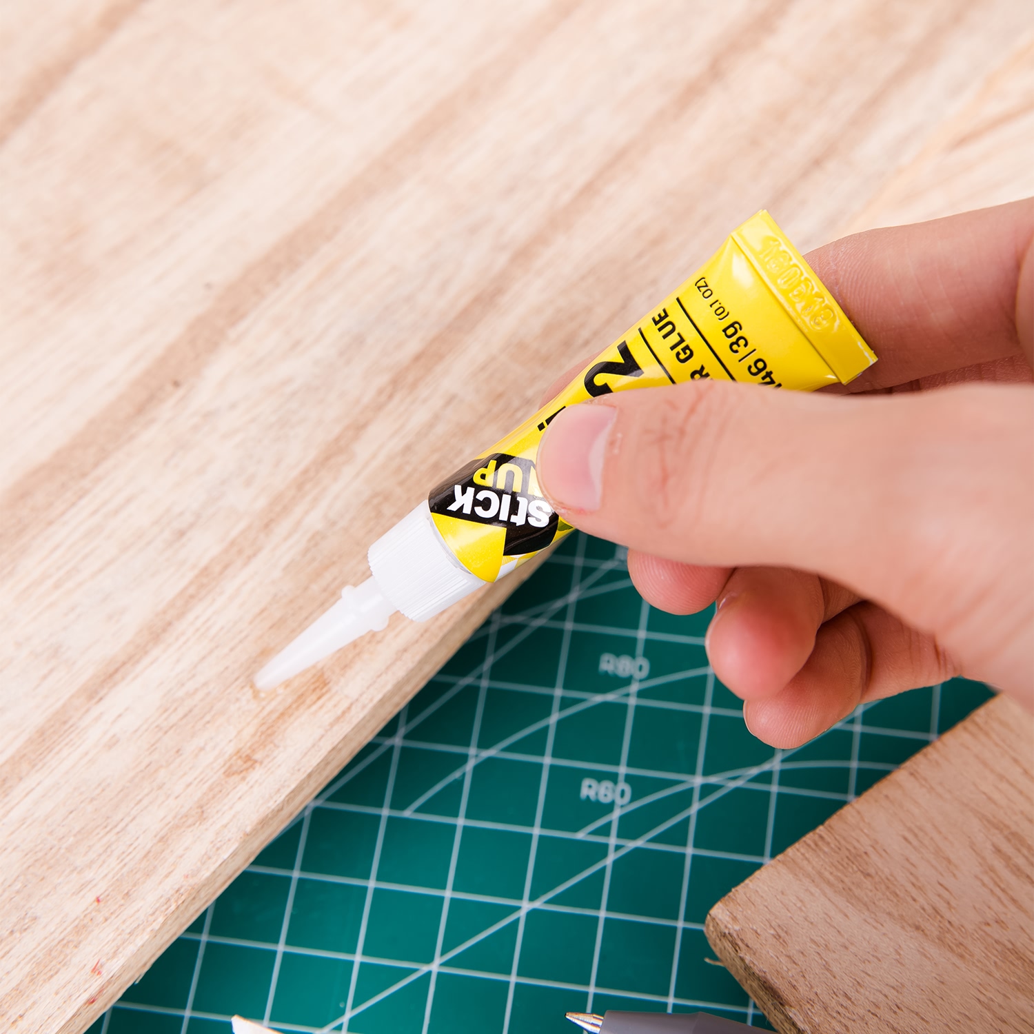 SUPER GLUE - 2